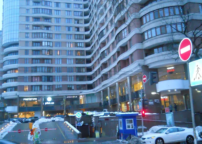 Diplomat Aparthotel Київ